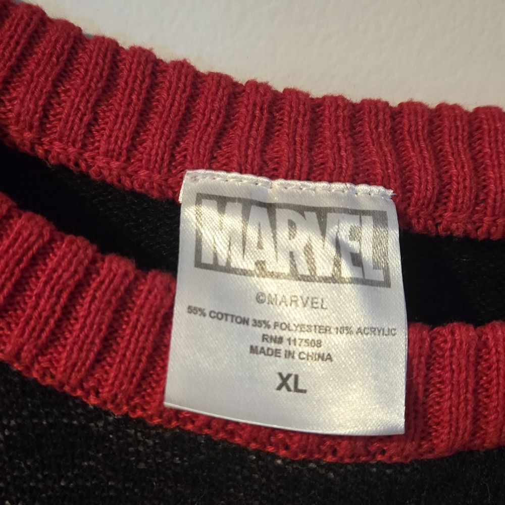 Marvel Deadpool Sweater - Picture 2 of 2